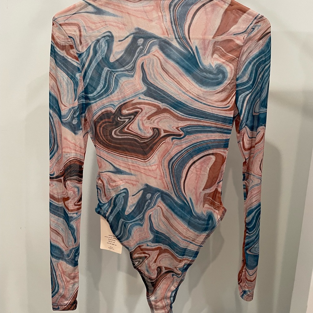 Swirled Long Sleeve Bodysuit